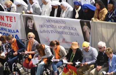 La Domenica del Papa / Al cuore del Giubileo. La festa della Divina Misericordia, celebrata ieri, fulcro  dell’annuncio di amore di Dio