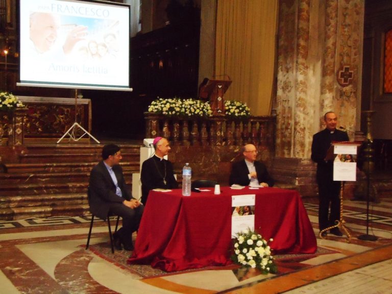 Acireale / Presentata in Cattedrale alla comunità diocesana l’esortazione apostolica post-sinodale “Amoris laetitia”