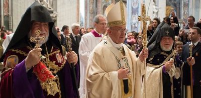 Aiuto alla Chiesa che soffre / Per la recente visita di Papa Francesco in Armenia donati 50 mila euro alla Chiesa locale