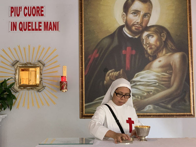 acireale san camillo poveri