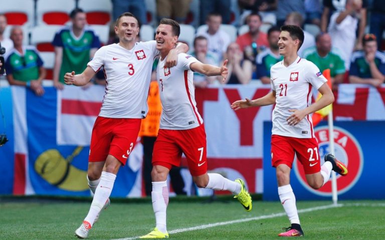 Europei di calcio / Polonia, basta Milik: Irlanda del Nord sconfitta 1-0