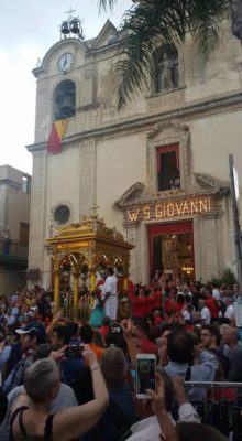 Aci Trezza / Conclusa la festa patronale di San Giovanni. Il maltempo non ha fermato la folla di devoti e turisti