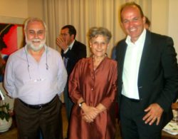 Il nostro collaboratore Nino De Maria insieme con Simonetta Agnello ed il presentatore Salvo Ficcherà