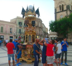 La candelora dei muratori si prepara a partire