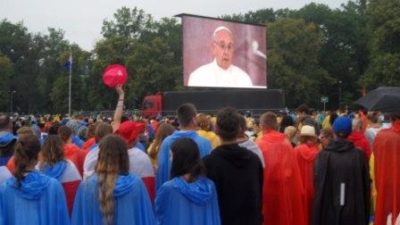 Testimonianze / La Gmg di Cracovia, un’esperienza forte e toccante per migliaia di giovani di tutto il mondo. Papa Francesco: “La vera GMG comincia adesso”