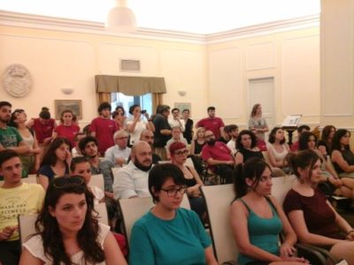 Acireale / Dall’1 al 13 agosto “Villa Pennisi in musica” con il pianista Ezio Bosso. I cinque musicisti prescelti suoneranno al Teatro Massimo Bellini di Catania