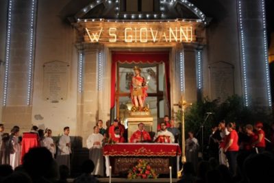 Aci Trezza / Conclusi i festeggiamenti di San Giovanni Battista. Niente fuochi e banda, ma un’offerta per i terremotati del centro Italia