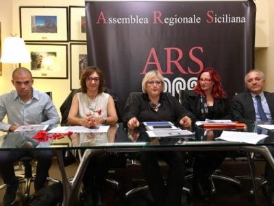 Giornata contro la violenza alle donne / Presentata nella sede Ars di Catania l’app “Wachtdog” anti aggressione