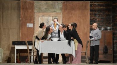 Teatro e beneficenza / L’11 e il 12 dicembre a Trecastagni in scena “Dalle stelle alle stalle” in favore del Banco alimentare della Sicilia