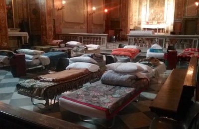 Emergenza freddo / Aperta la chiesa di San Calisto in Trastevere per dare riparo notturno ai senza fissa dimora