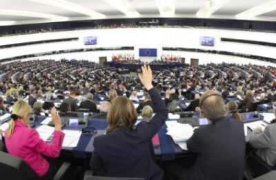 Unione Europea / Giochi aperti e trattative in corso. Il Parlamento sceglie il nuovo presidente