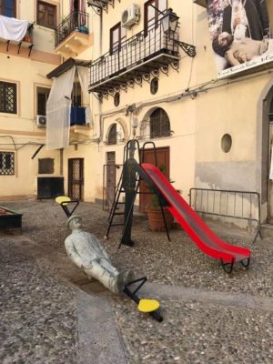 Palermo / Arte e crowdfunding: per riqualificare il quartiere Al Capo un monumento dedicato ai comici Franco Franchi e Ciccio Ingrassia