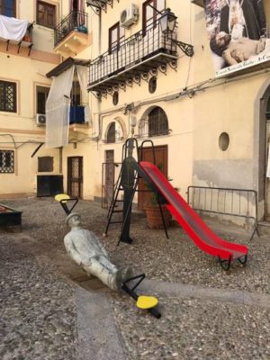 Palermo / Arte e crowdfunding: per riqualificare il quartiere Al Capo un monumento dedicato ai comici Franco Franchi e Ciccio Ingrassia