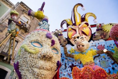 Festa dei fiori – 10 / Record di presenze ad Acireale. L’assessore al Turismo Coniglio: “La nostra scelta è stata premiata”