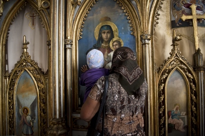 Assunzione / Maria di Nazareth è una di noi, fatti di terra