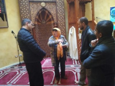 Catania / Con Mahmoud, visita alla splendida moschea dove i musulmani pregano cinque volte al giorno