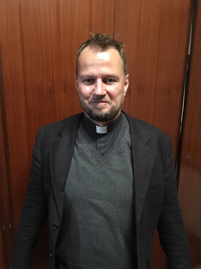 Dialogo tra le confessioni cristiane / Intervista al pastore Latz sul cammino ecumenico