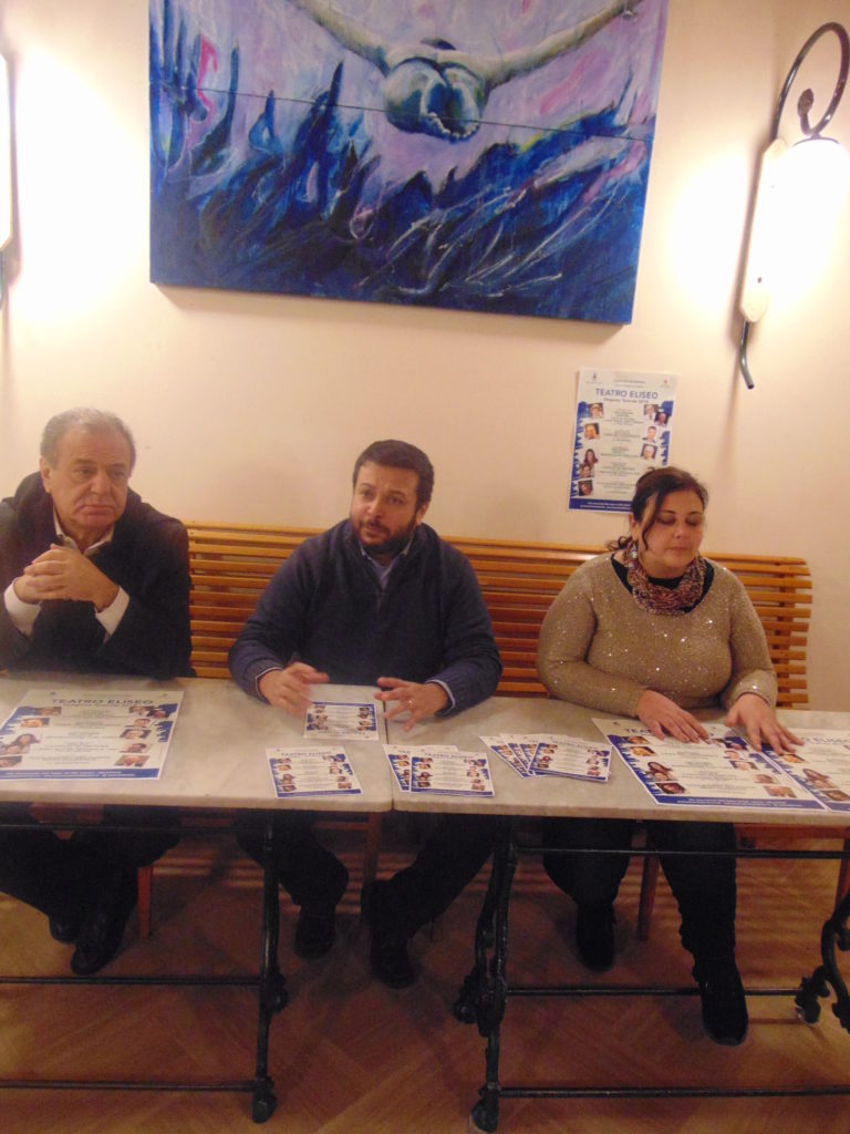 S. Venerina / Presentata la stagione teatrale della “Città-Teatro”: 5 spettacoli tra l’Eliseo e il Princessa. Il sindaco Greco: “Sul palco attori di alto livello”