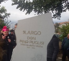 Belpasso / A Piano Tavola intitolato a don Pino Puglisi  slargo riqualificato su via Setticarraro