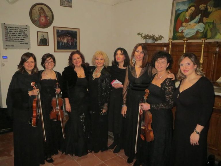Acireale / Grande successo di pubblico alla chiesa della Grotta per il concerto “Ritratto di donne”