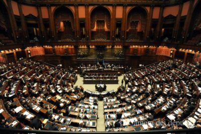 Prospettive / Al via la legislatura: il Paese è in attesa di qualcosa di nuovo e di serio