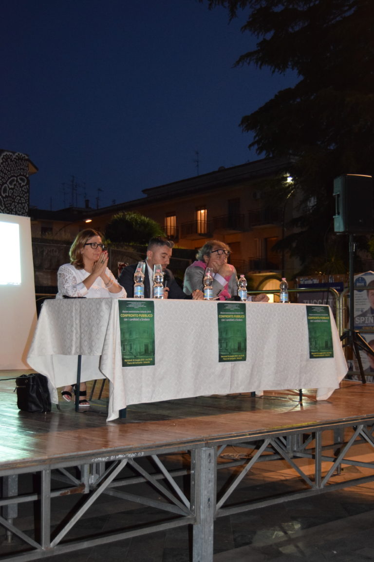 Valverde / Ieri confronto pubblico tra i candidati sindaco Spina e Tuccitto. Assenti gli altri due, Speciale e Danubio