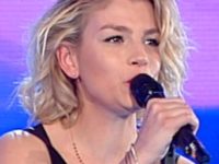 primo piano emma marrone-domenica in-così è la vita-5 maggio 2013