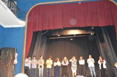 Istituto Majorana-Meucci / “Cammarera story”, magnifica performance degli alunni nel laboratorio teatrale