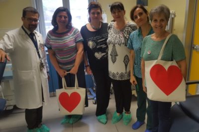 Ospedale Cannizzaro / Dalla Onlus “Cuore di maglia” doni ai prematuri della Terapia intensiva neonatale