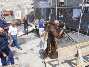 S. Giovanni La Punta / Insegnanti cinesi in visita nei luoghi d’origine di padre Gabriele Allegra per approfondire lo spirito francescano del Beato