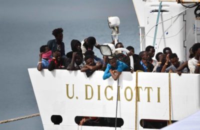 Nave Diciotti 1 / Rozeri (Unicef): “Trattenimento a bordo una tortura senza senso. Europa assuma impegni concreti”