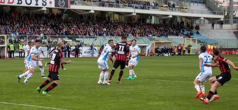 Calcio Catania / Sconfitto il Foggia, rossazzurri al terzo turno di Coppa Italia
