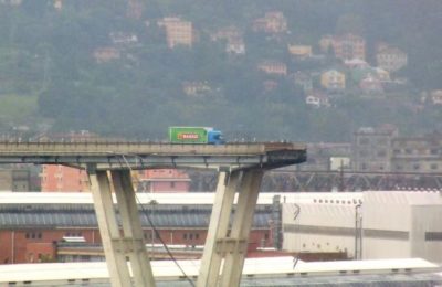 Disastro / Crolla il ponte Morandi a Genova. Card. Bagnasco: “La città è stata ferita da questa tragedia ma non sarà assolutamente piegata”
