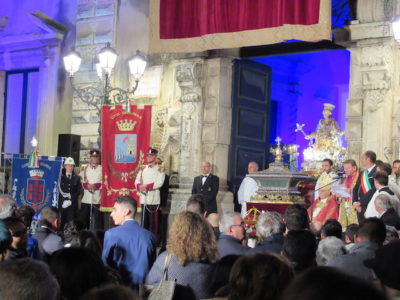 Diocesi / La festa di Santa Venera “d’inverno”, una ricorrenza molto sentita. La prima per il nuovo parroco della Cattedrale