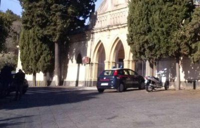 Acicatena / Finalmente la luce nei 120 loculi del cimitero comunale