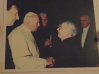 padre Alfio Cantarella e Giovanni Paolo II