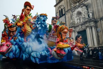 Carnevale di Acireale – 4 / La storia del “più bel Carnevale di Sicilia” nella rivista ufficiale della Fondazione