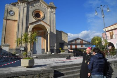 Diocesi / La Basilica di S. Sebastiano devolve 4300 euro per i fuochi non sparati alla parrocchia di Pennisi