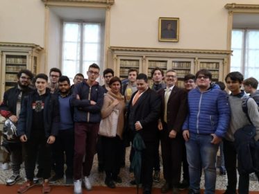 Catania / Domani gli studenti del tecnico “Archimede” saranno “lettori di strada” grazie al progetto “Biblioteca partecipativa”