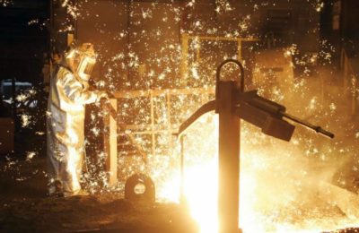 Industria / L’Italia rischia l’addio all’acciaio? Il sociologo Manghi: “Difficile immaginare il nostro Paese senza”
