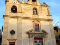 facciata chiesa san giovanni battista aci trezza