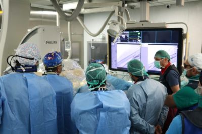 Ospedale Cannizzaro / Dialisi, accesso vascolare senza bisturi: innovativa tecnica applicata per la prima volta in Italia