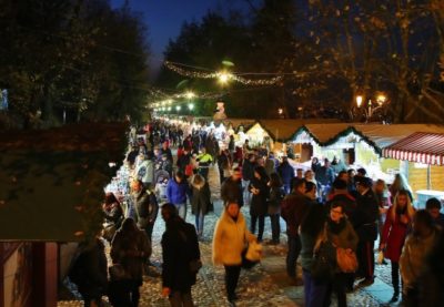 Turismo e artigianato / Nel borgo piemontese di Govone il Mercatino di Natale più grande d’Italia