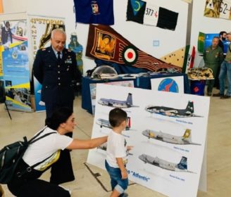 Cronaca / L’Aeronautica Militare nella mostra dell’Istituto Ferrarin per promuovere il proprio importante ruolo nella sicurezza del Paese