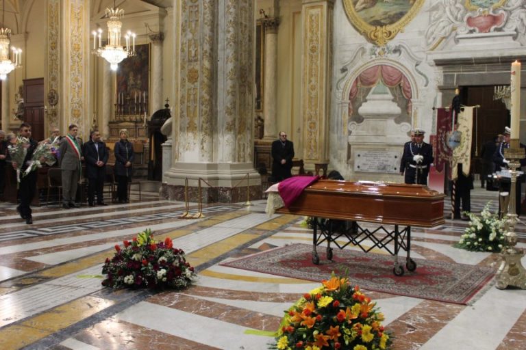 Chiesa / Il can.Salvatore Pappalardo ricordato ai funerali dall’amico vescovo mons. Sciacca