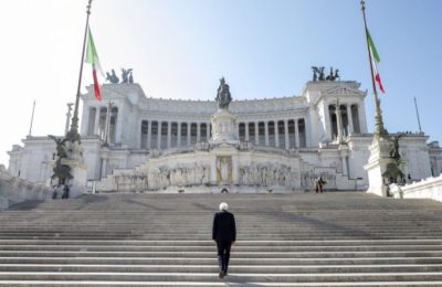 25 Aprile / Il presidente Mattarella: ” Chi combatte in prima linea il virus onora la Repubblica”