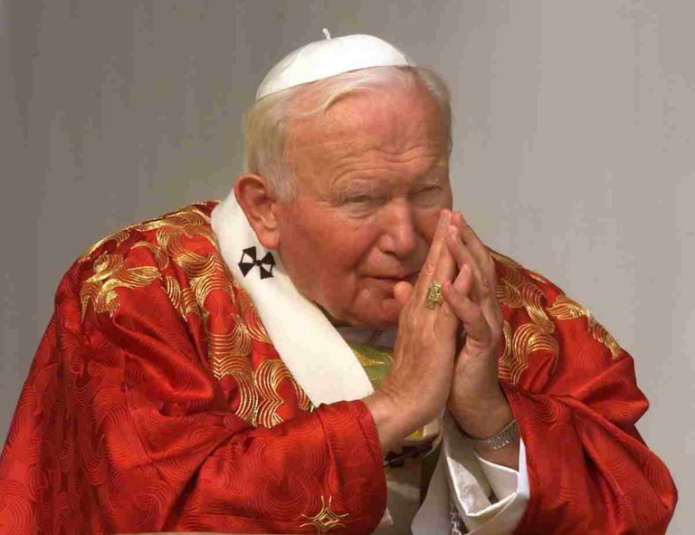 Papa Wojtyla e il mondo / Nel centenario della nascita, S. Giovanni Paolo II ricordato come difensore della pace