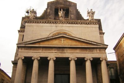 Acireale / A dieci anni dalla chiusura forzata, finalmente si ristruttura la chiesa di San Michele