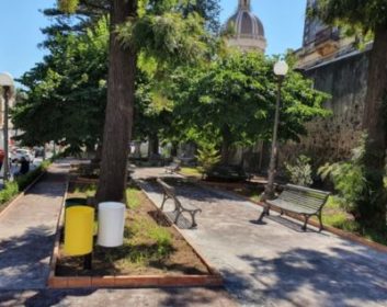 Giarre / Riaperta villa Garibaldi, polmone verde al centro della città