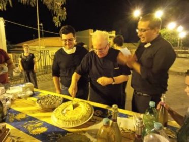 Diocesi / Don Giuseppe Cardillo ha festeggiato nella natia Dagala del Re i 60 anni di ordinazione sacerdotale